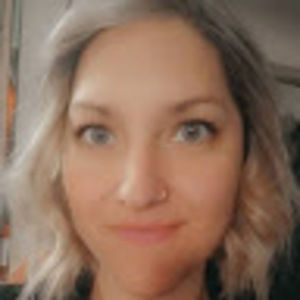 Meet your Posher, Alisha